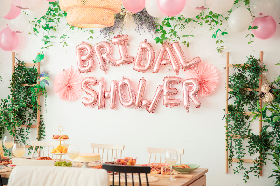 Bridal shower table setting